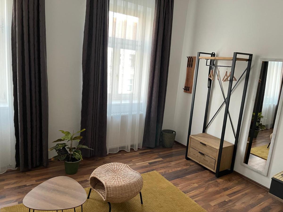 Gesamte Unterkunft In Zentrumsnaehe Viena Exterior foto